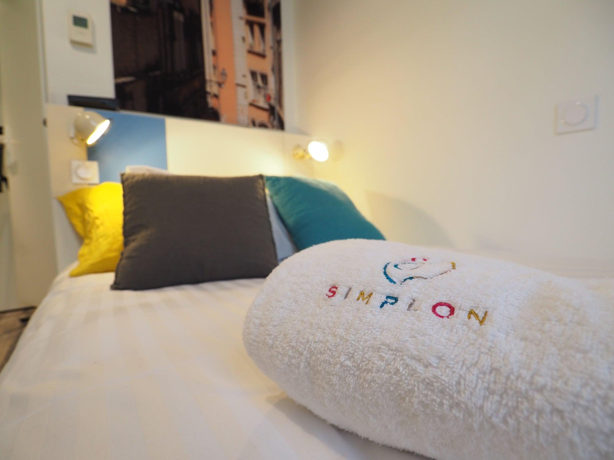 โฮเทล ดู แซ็งปลง Hotel ลียง ภายนอก รูปภาพ